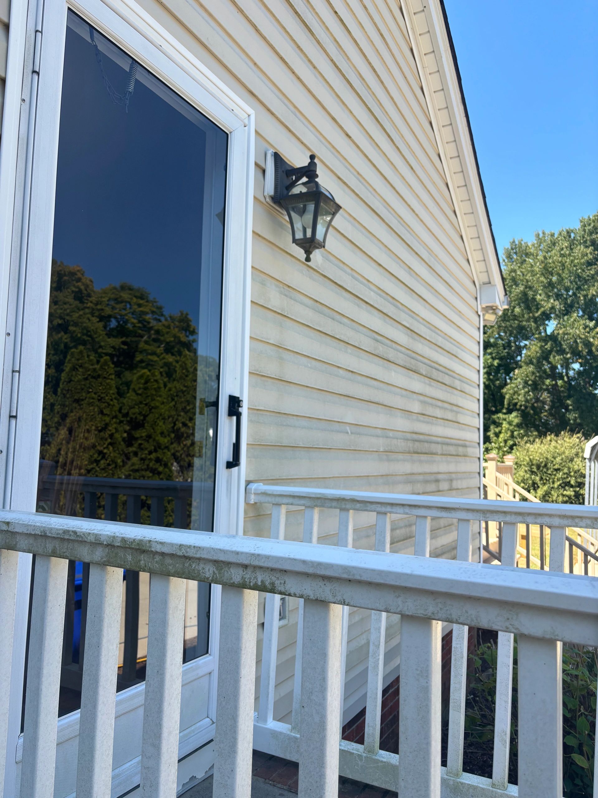 House washing detail photo from Ector Pressure Washing